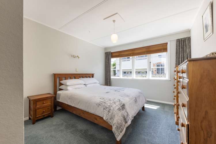 18 Rewi Road Royal Oak_9