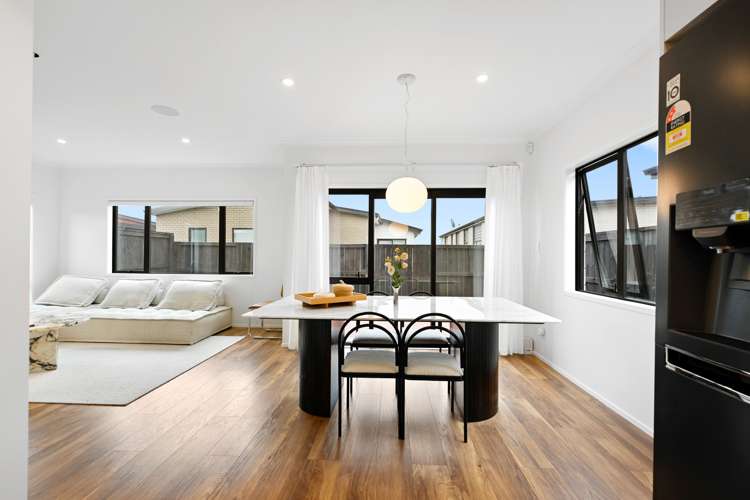 15 Ogilvie Avenue Chartwell_5