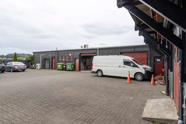 2/369 Adelaide Road Newtown_4