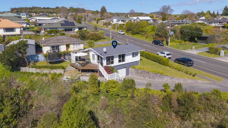 32 Shepherd Road Waipahihi_15