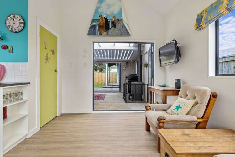 22 Pinedale Crescent Riversdale Beach_6