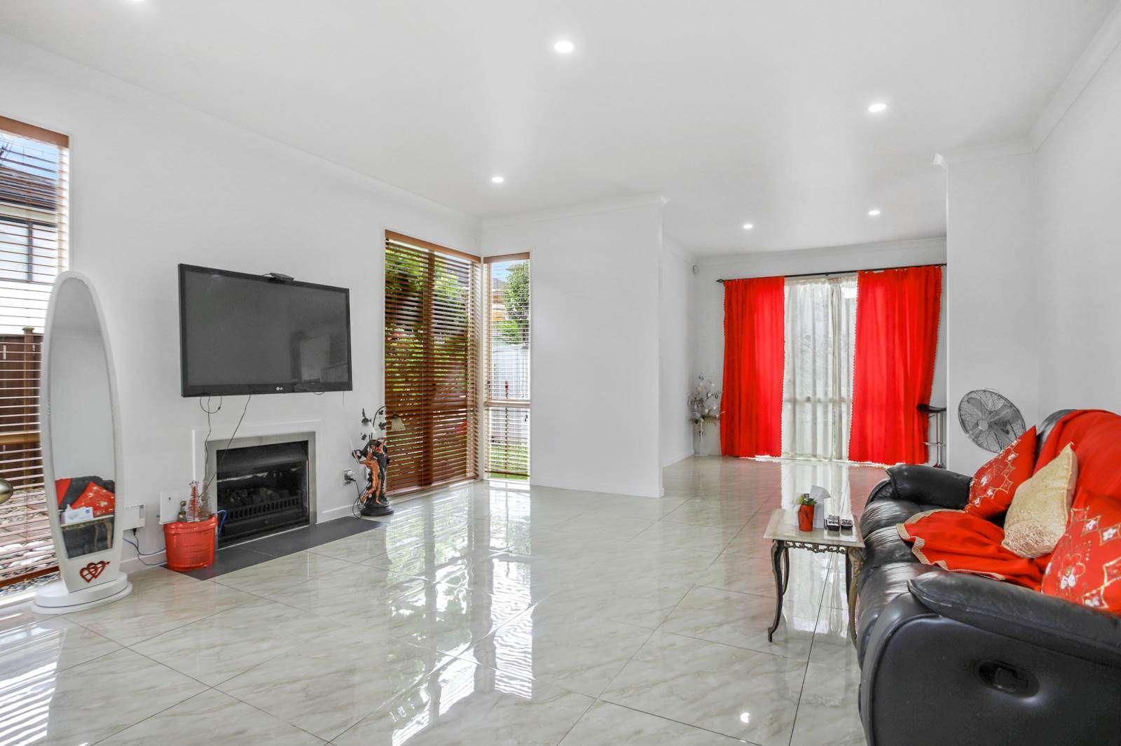 12 Parkvale Grove Te Atatu Peninsula Waitakere City Houses for