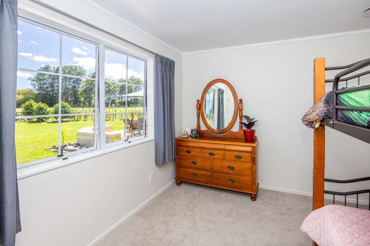 78 Higginson Road Ngahinapouri_19