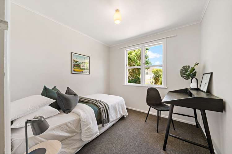 6 Aronui Terrace Kelston_13