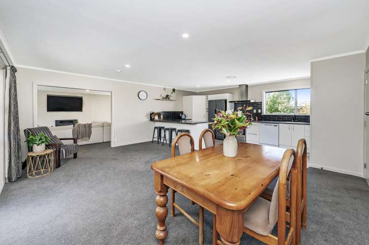 24 North Terrace Darfield_6