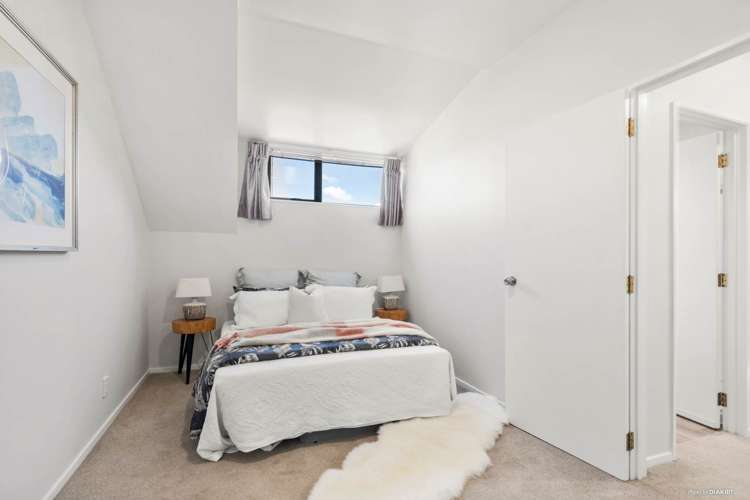2/1 Melview Place New Lynn_8