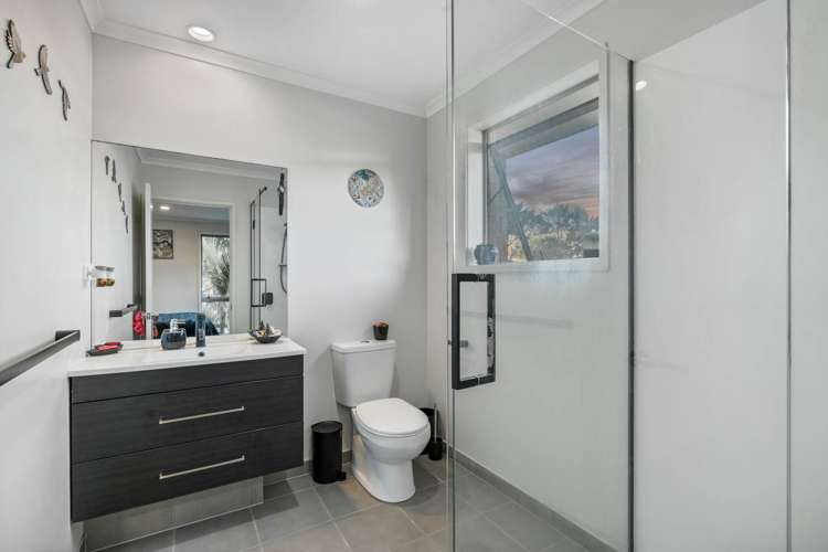 296a Oaia Road Muriwai_11