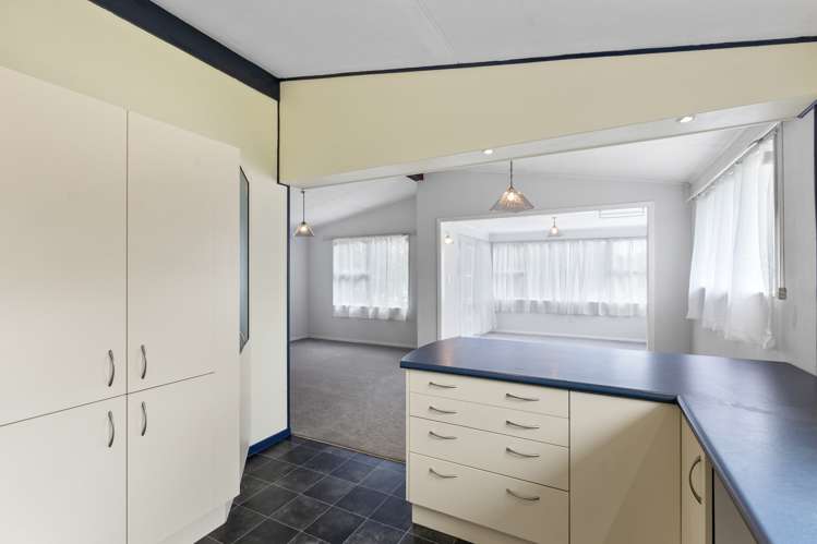 40 Somerset Crescent Highbury_3