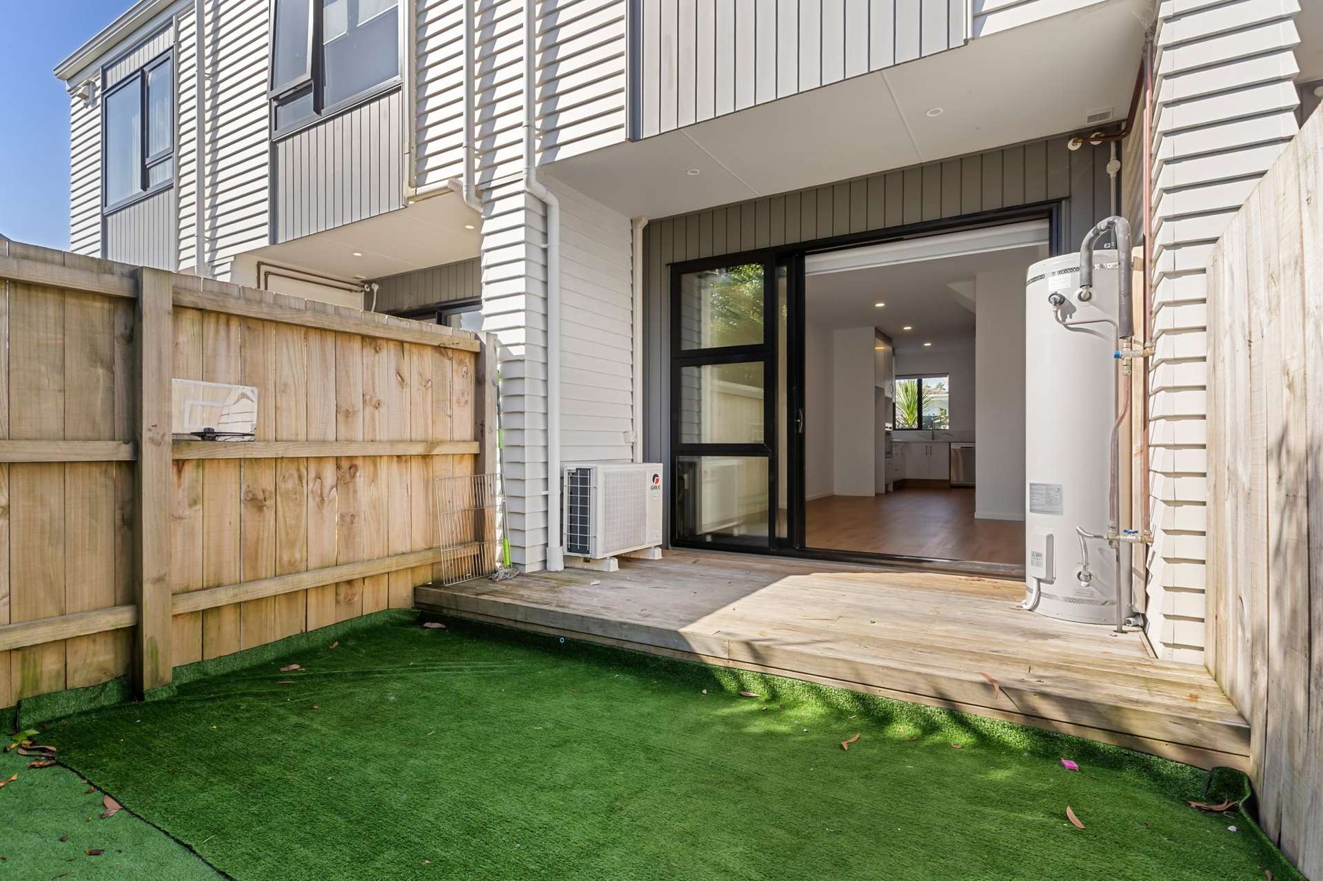 5/4 Bittern Place Henderson_0