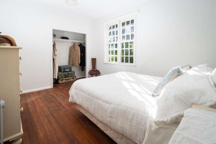 134 Wellington Road Paekakariki_43