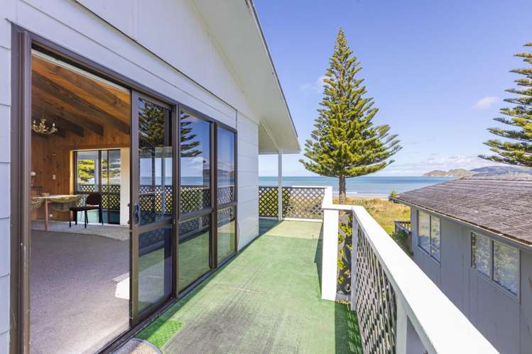 29 Moana Drive Mahia Beach_7