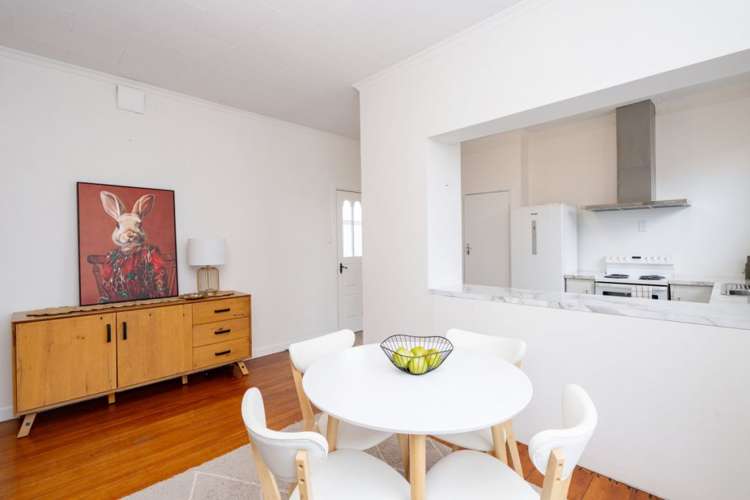51 Newcastle Street Windsor_9