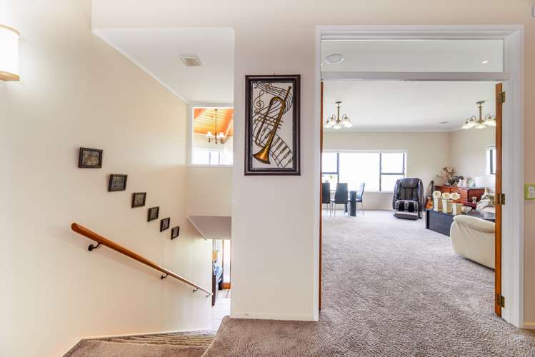 8 Saint Thomas More Lane Glenfield_10