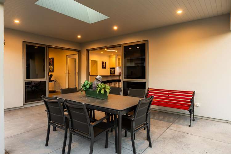 37 Kapiti Drive Poraiti_1