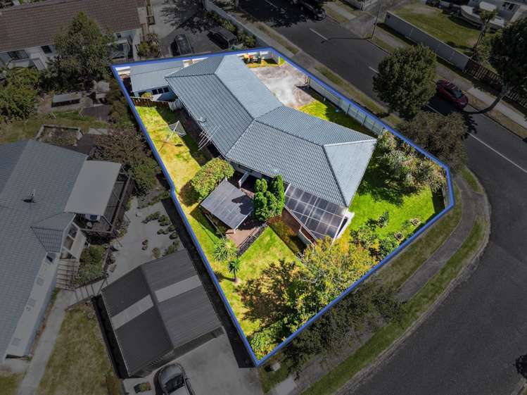 10 Beechdale Crescent Pakuranga Heights_10