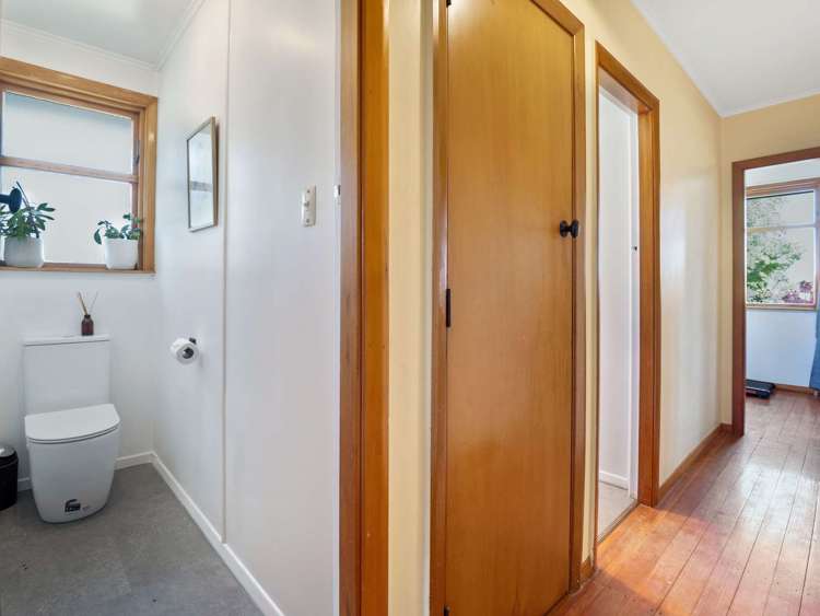 18 North Terrace Darfield_24