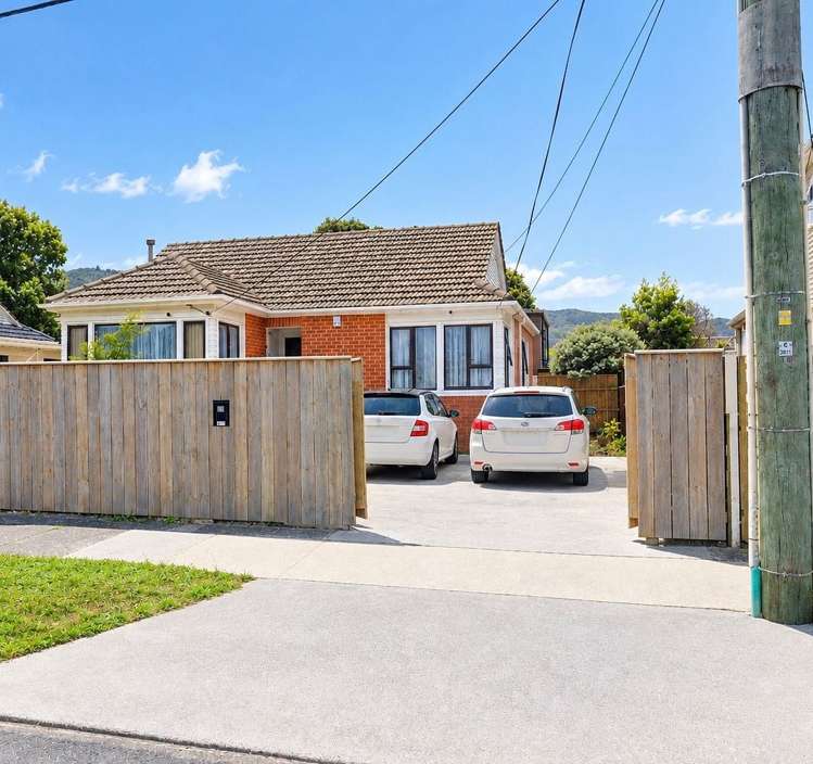 36 Reynolds Street Taita_13