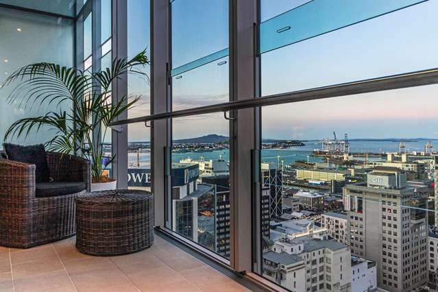 Elevated Luxury Living Above Auckland’s Finest