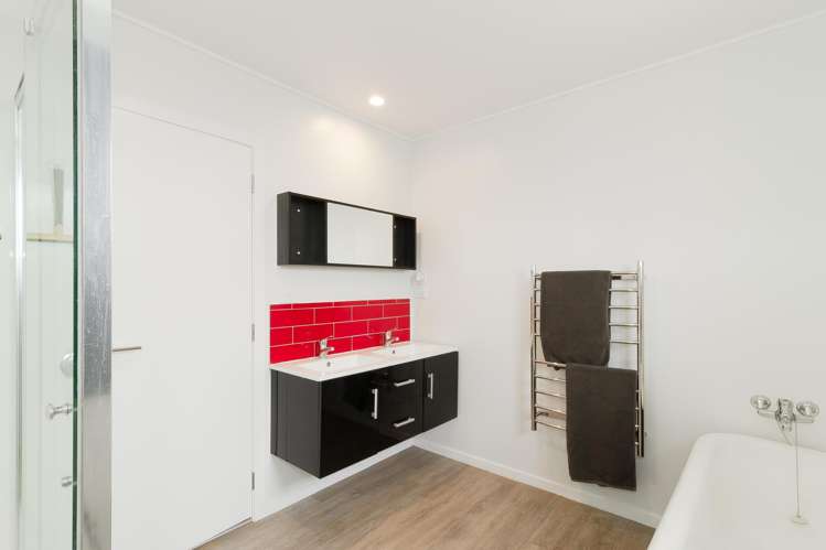 7 Liverpool Crescent Tamatea_9