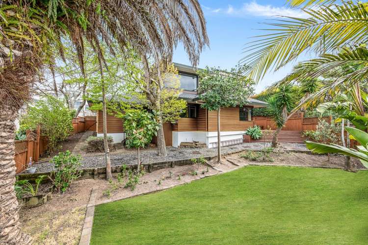 2/101 East Coast Road Castor Bay_18