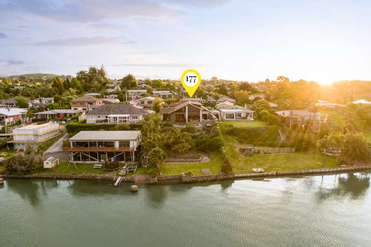 177 Welcome Bay Road Welcome Bay_24