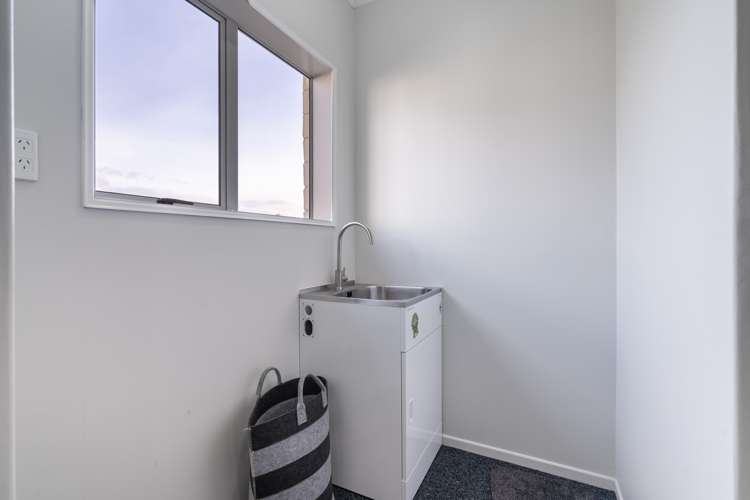 91 Lowe Street Avenal_12