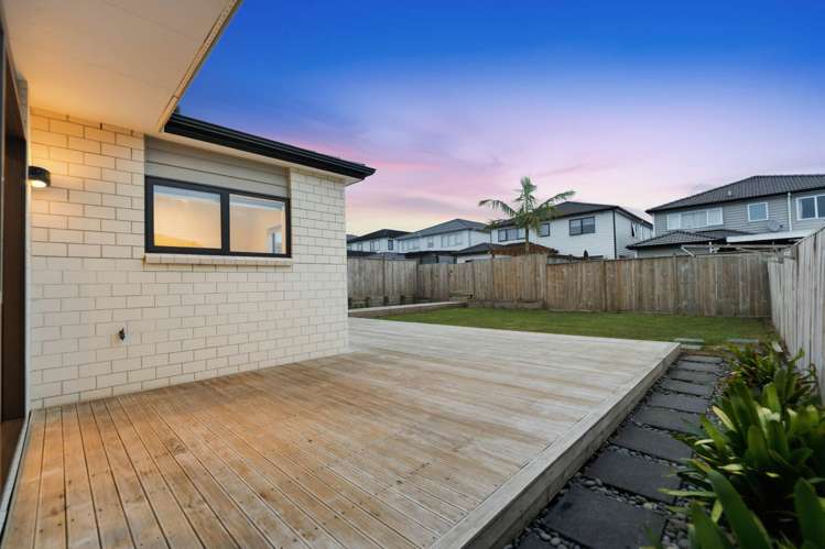 17 Peihinga Road Flat Bush_12