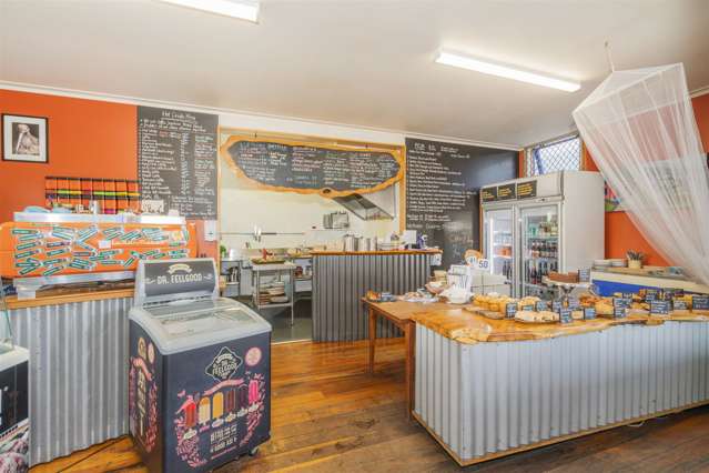 622 Thames Coast Road Waiomu_3