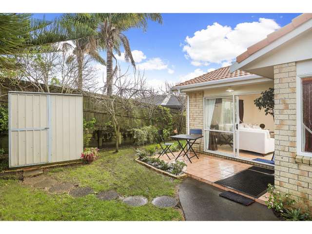 2/390 Richardson Road Mount Roskill_1