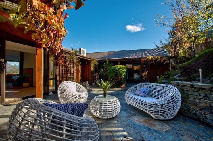 16 Panners Way Queenstown_13