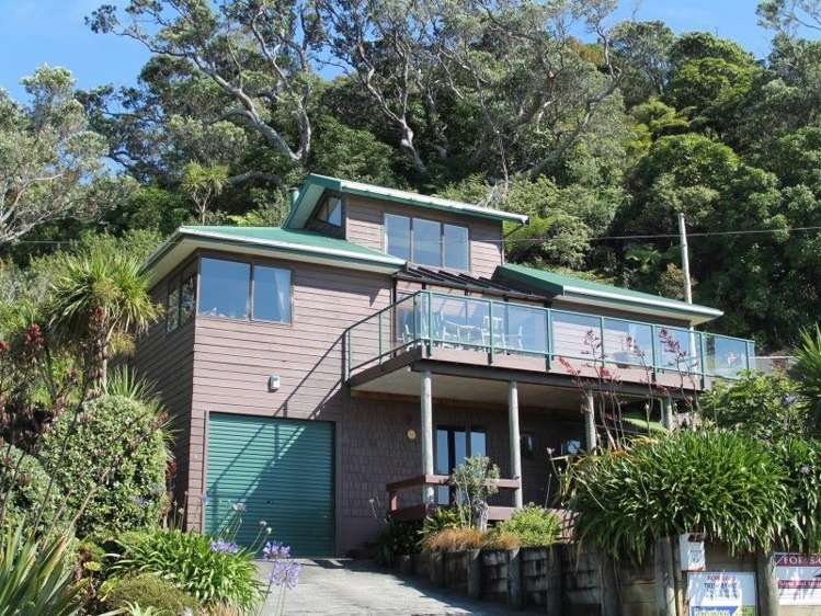 82 Ocean Beach Road Tairua_14