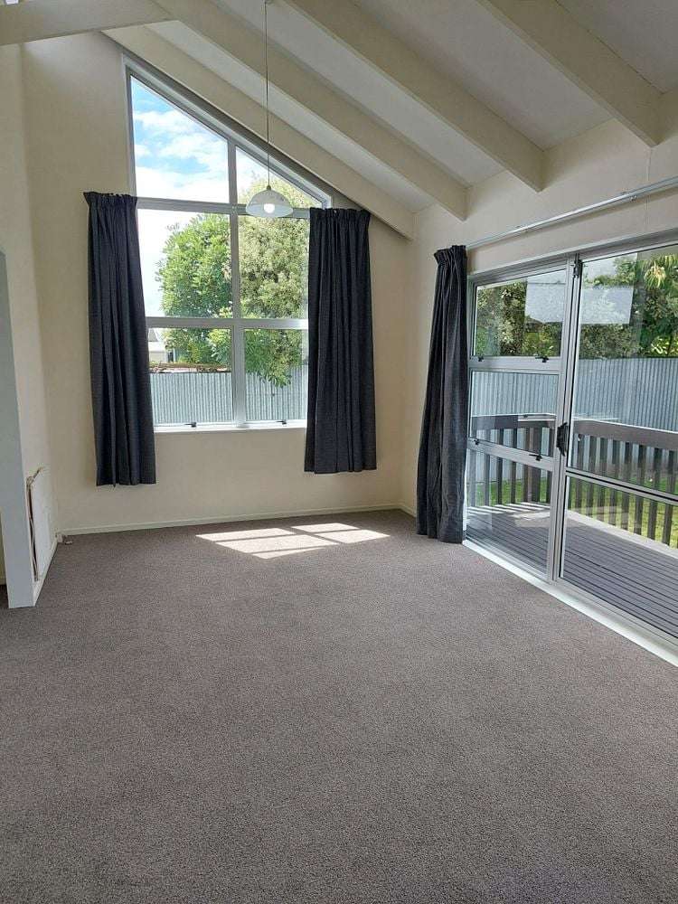 299B Westminster Avenue_0