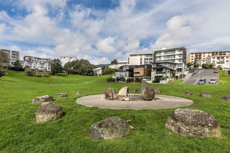 25/8 Basque Road Eden Terrace_14