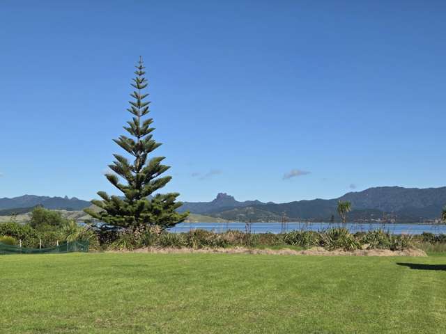 Head Harbour Side