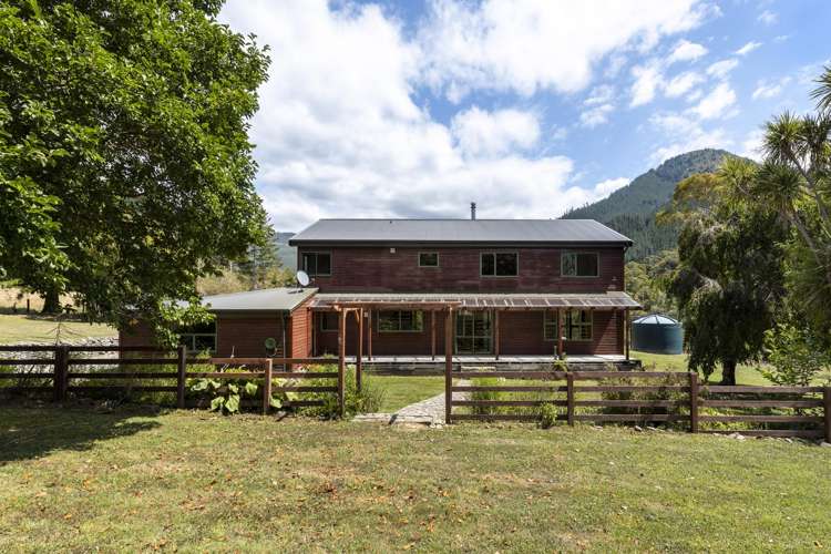 788 Wakamarina Road Havelock_2