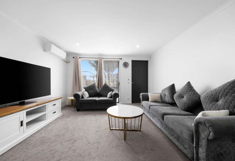 43 Saddleback Crescent Papakura_2