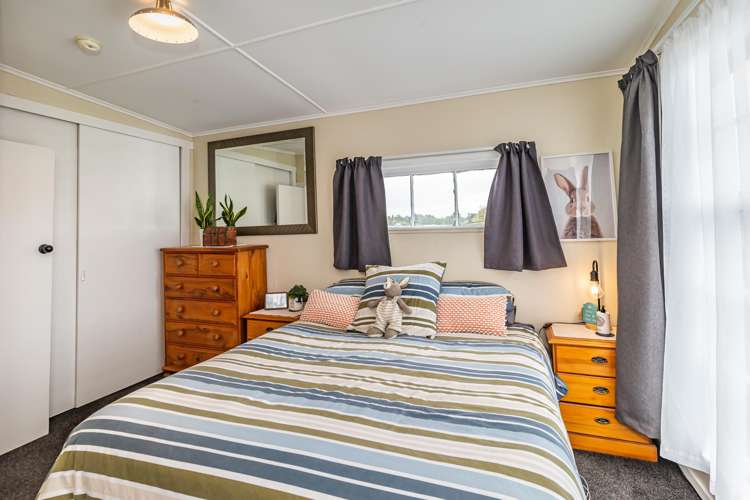 21 Ruanui Street Himatangi Beach_7