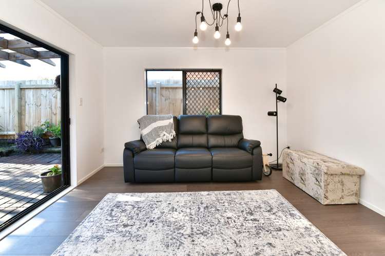 2/19 Sailfish Drive West Harbour_8