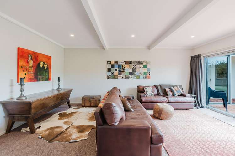 32 Chequers Avenue Chartwell_3