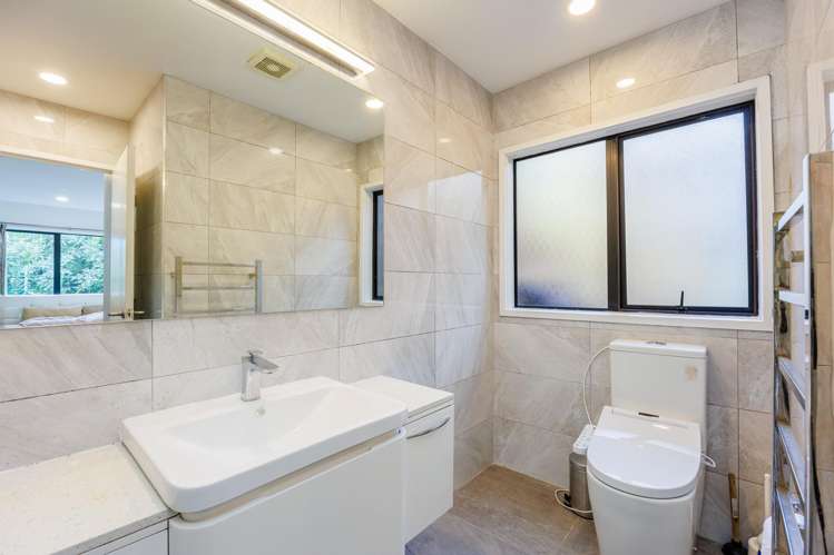 4/82 Bassett Road Remuera_16