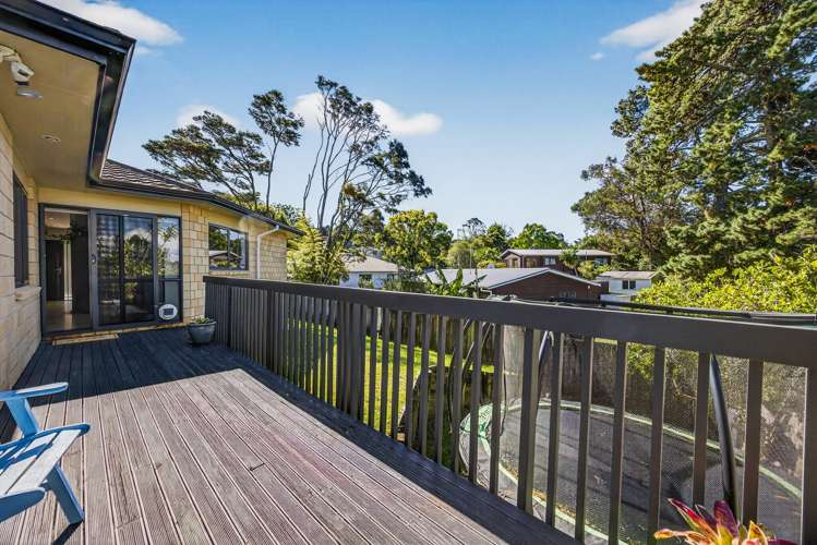 20B Puketitiro Street Glen Eden_16