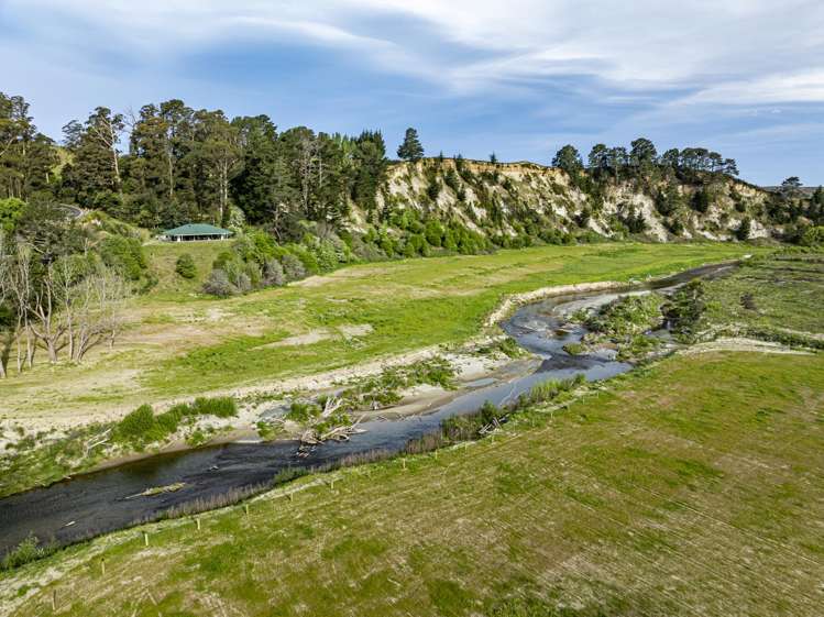 1821 Puketitiri Road Puketapu_17