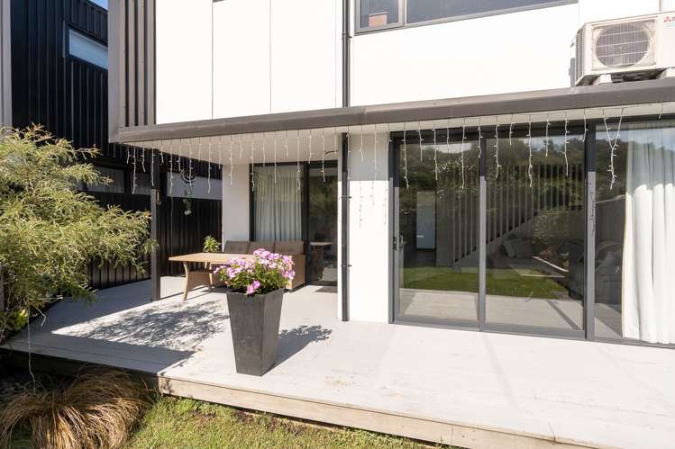 2/100 East Street Enderley_13