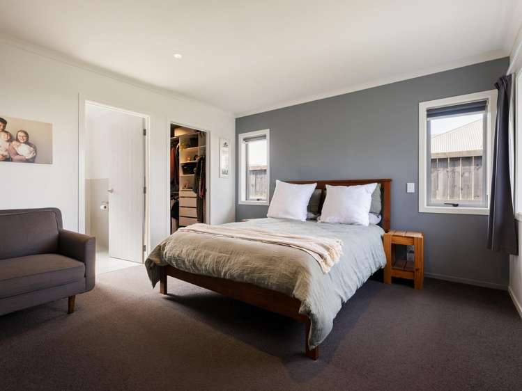 3 Teatree Close Huntington_13