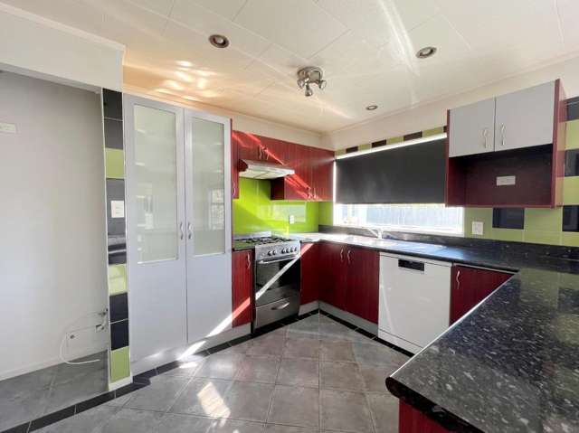 444B Ulster Street 3283_1