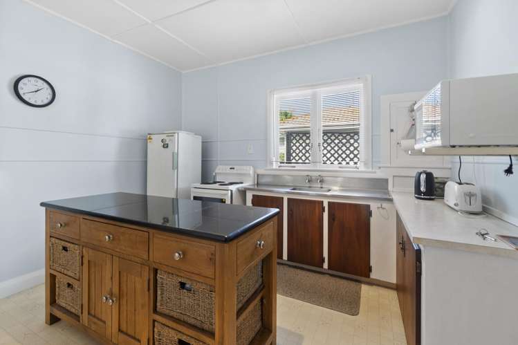 157 Grey Street Hamilton East_6