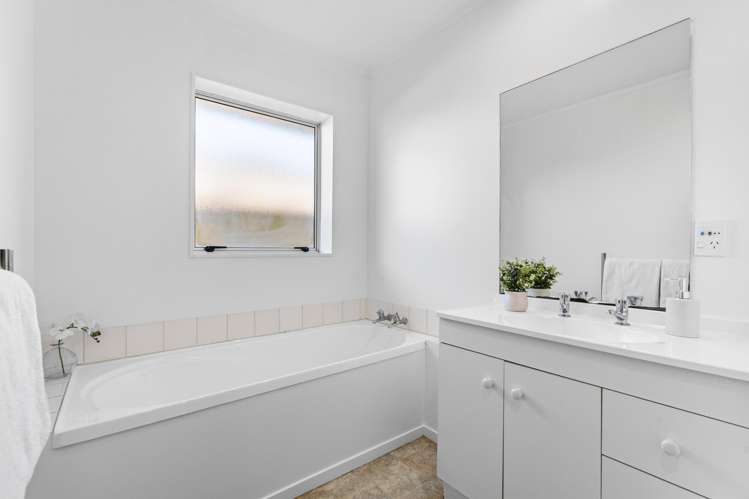 5 York Road Papatoetoe_12