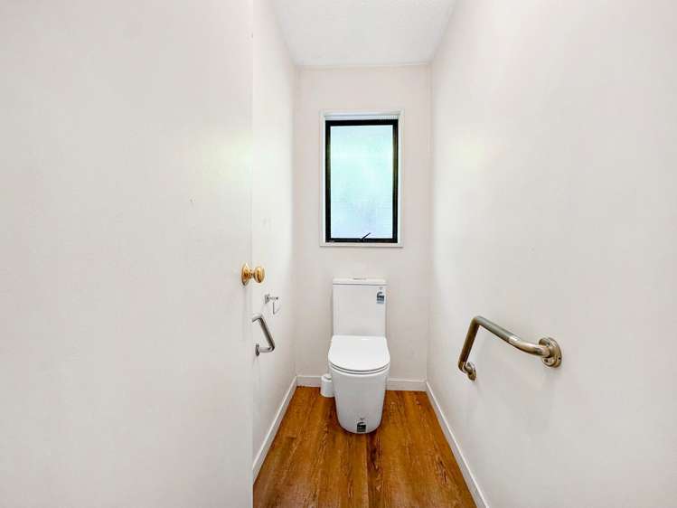 2/41 Amyes Road Hornby_8