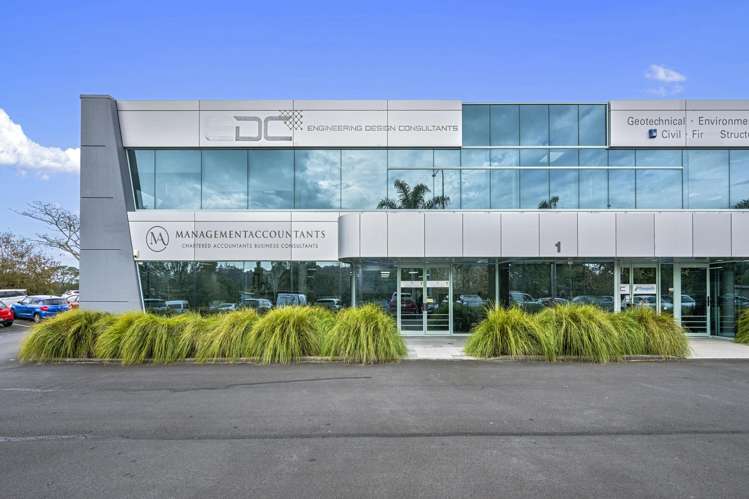 1/100 Bush Road Albany_0