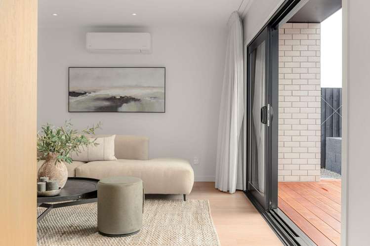 31 Kauri Point Drive Rototuna North_15